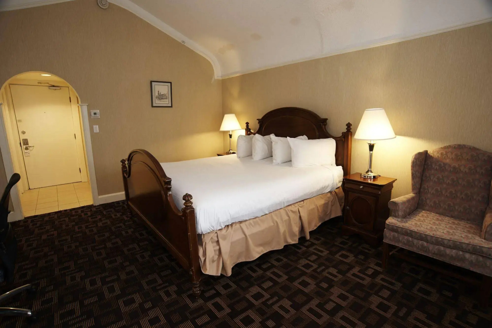 Cortina Inn & Resort