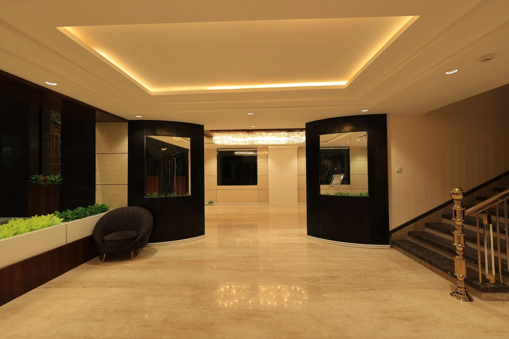 Krishna Hotel And Resort