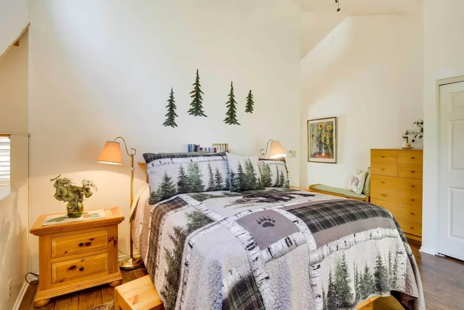 'peaceful Pines' Running Springs Home w/ 3 Decks