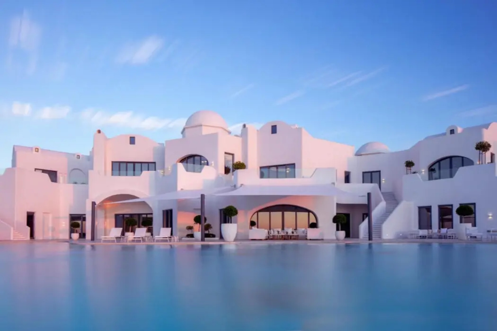 Anantara Santorini Abu Dhabi Retreat - Adults Only