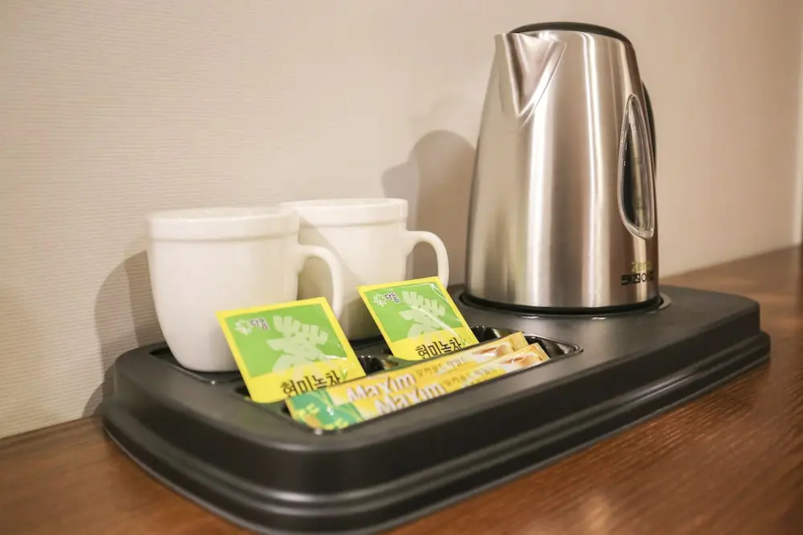 Themepark Tourist Hotel