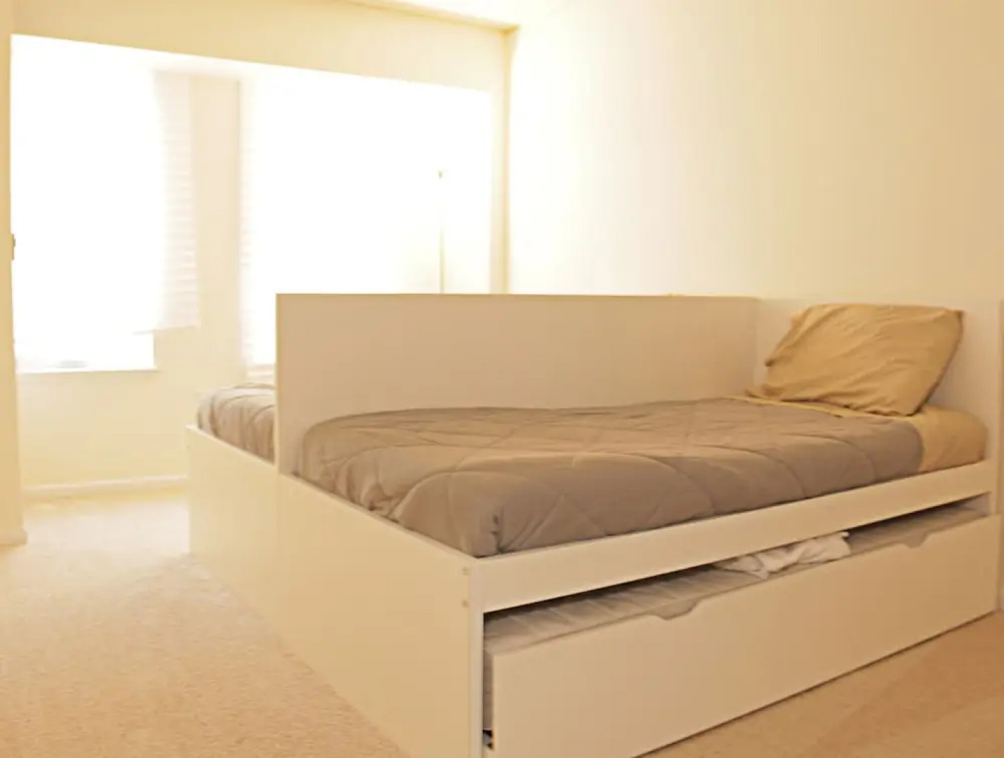 BellaView Suites at CityPlace