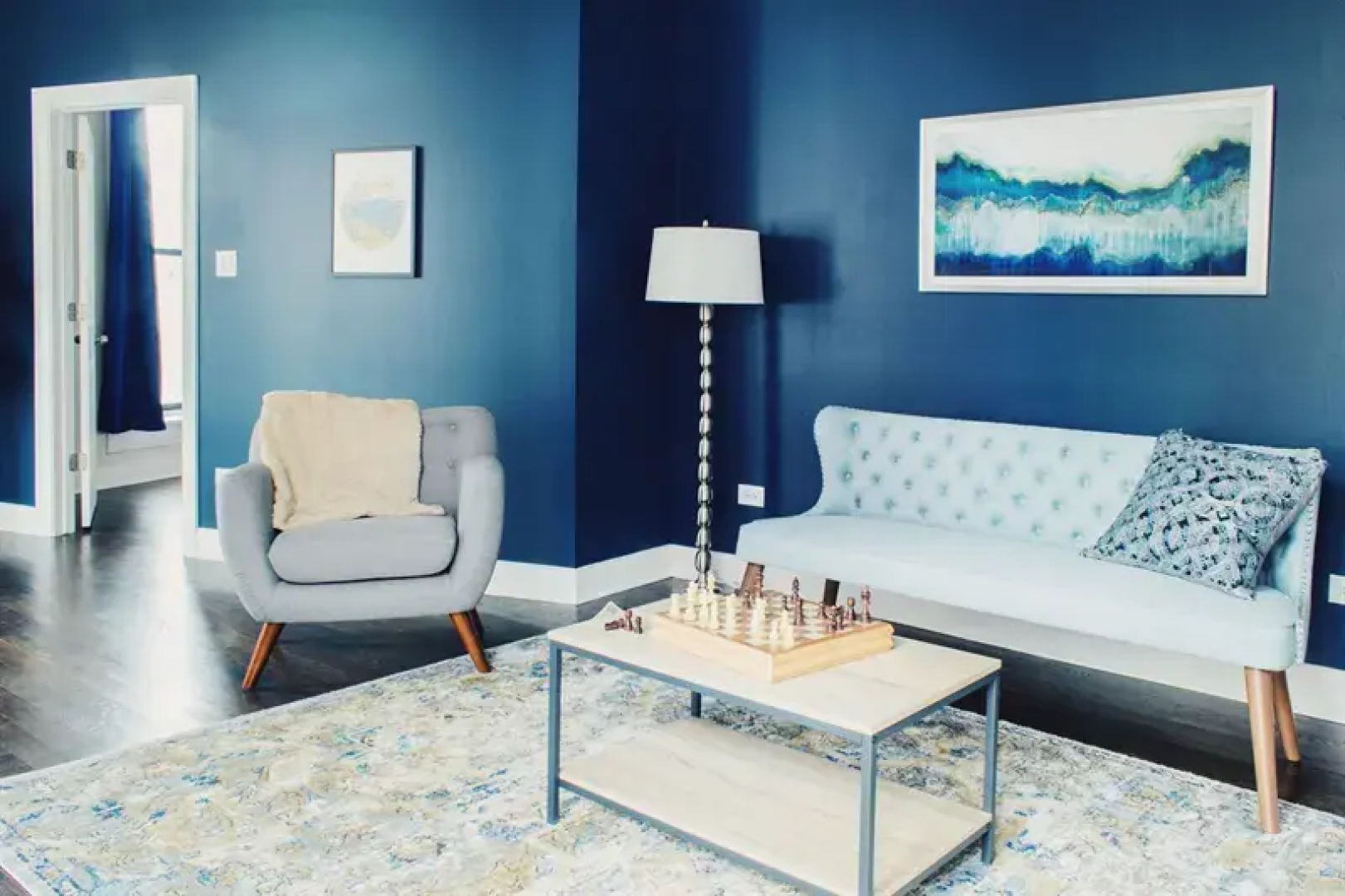 Architectural 2Br in Lincoln Park by Sonder