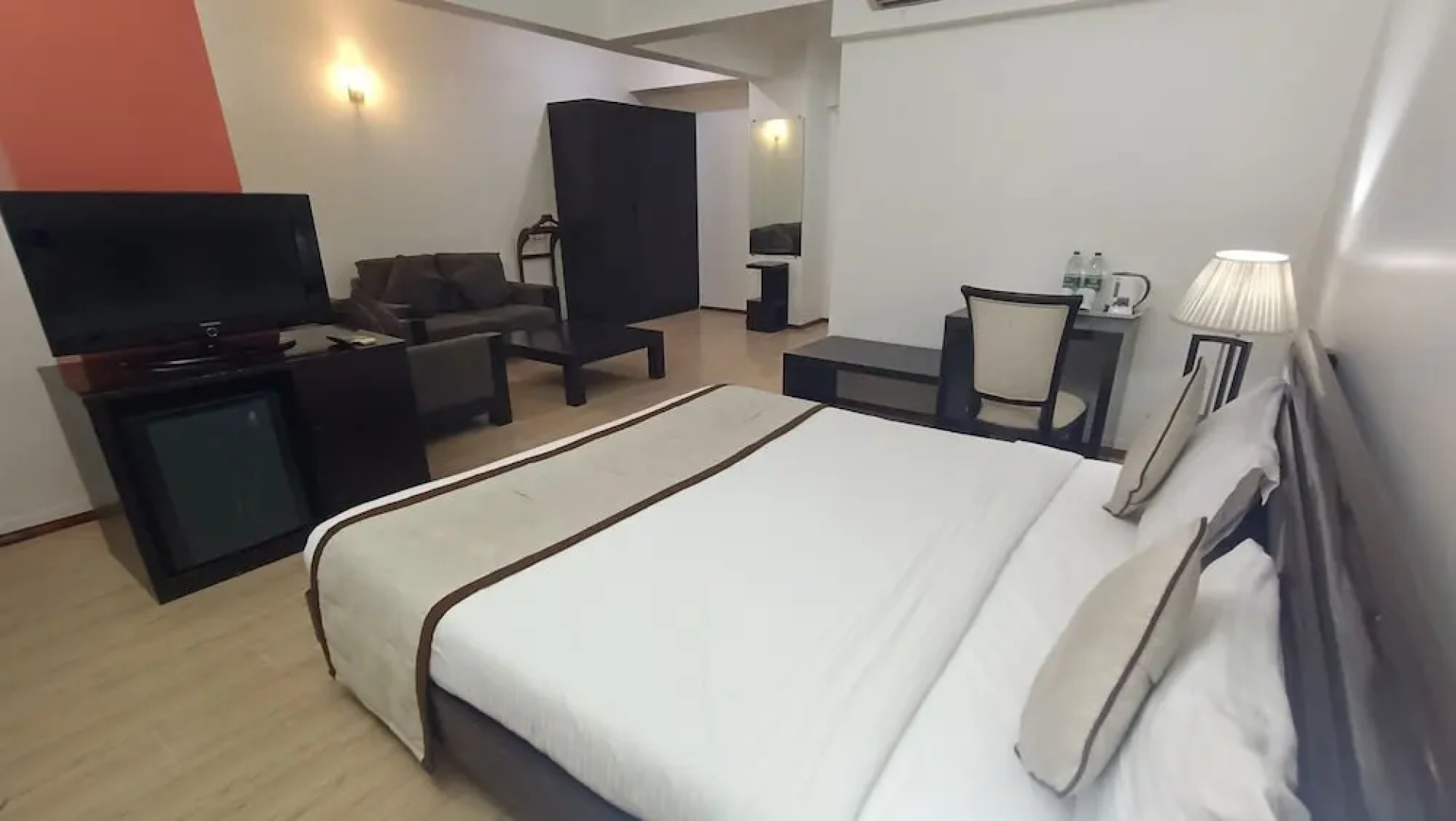 Inventree Hotel, Hinjewadi