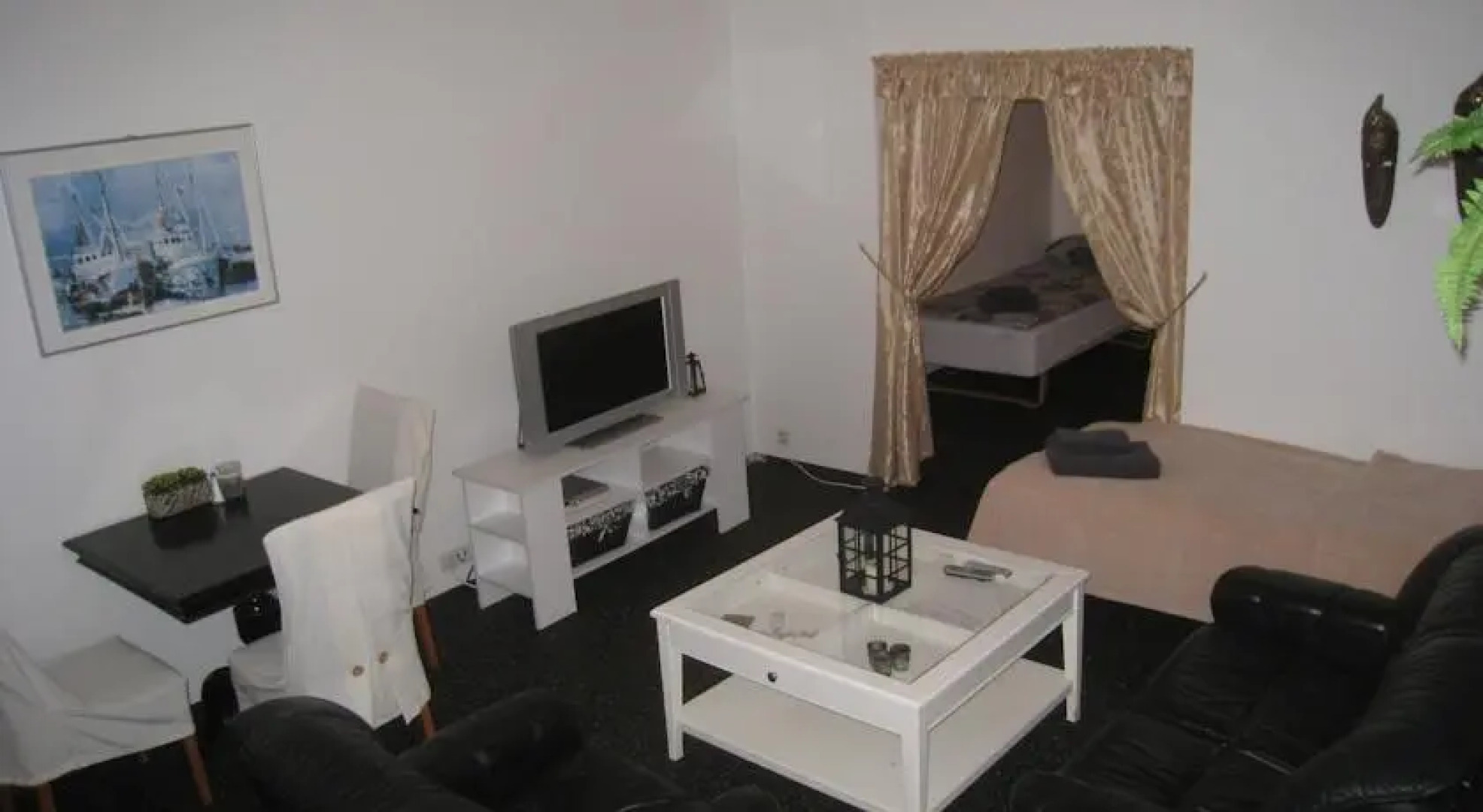 Hraunholl 4 Apartment