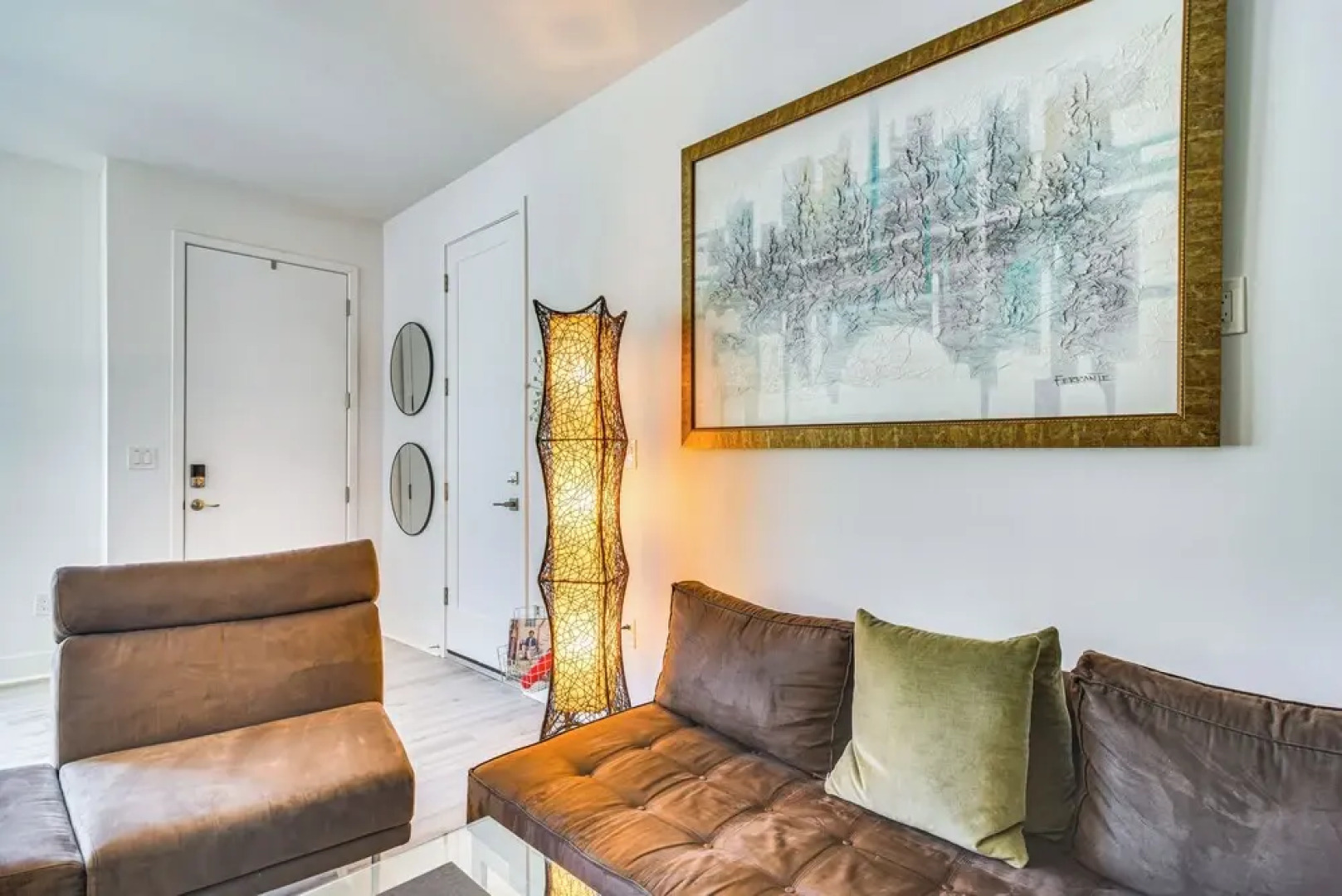 Modern Tampa Townhome Near Midtown WFH Friendly