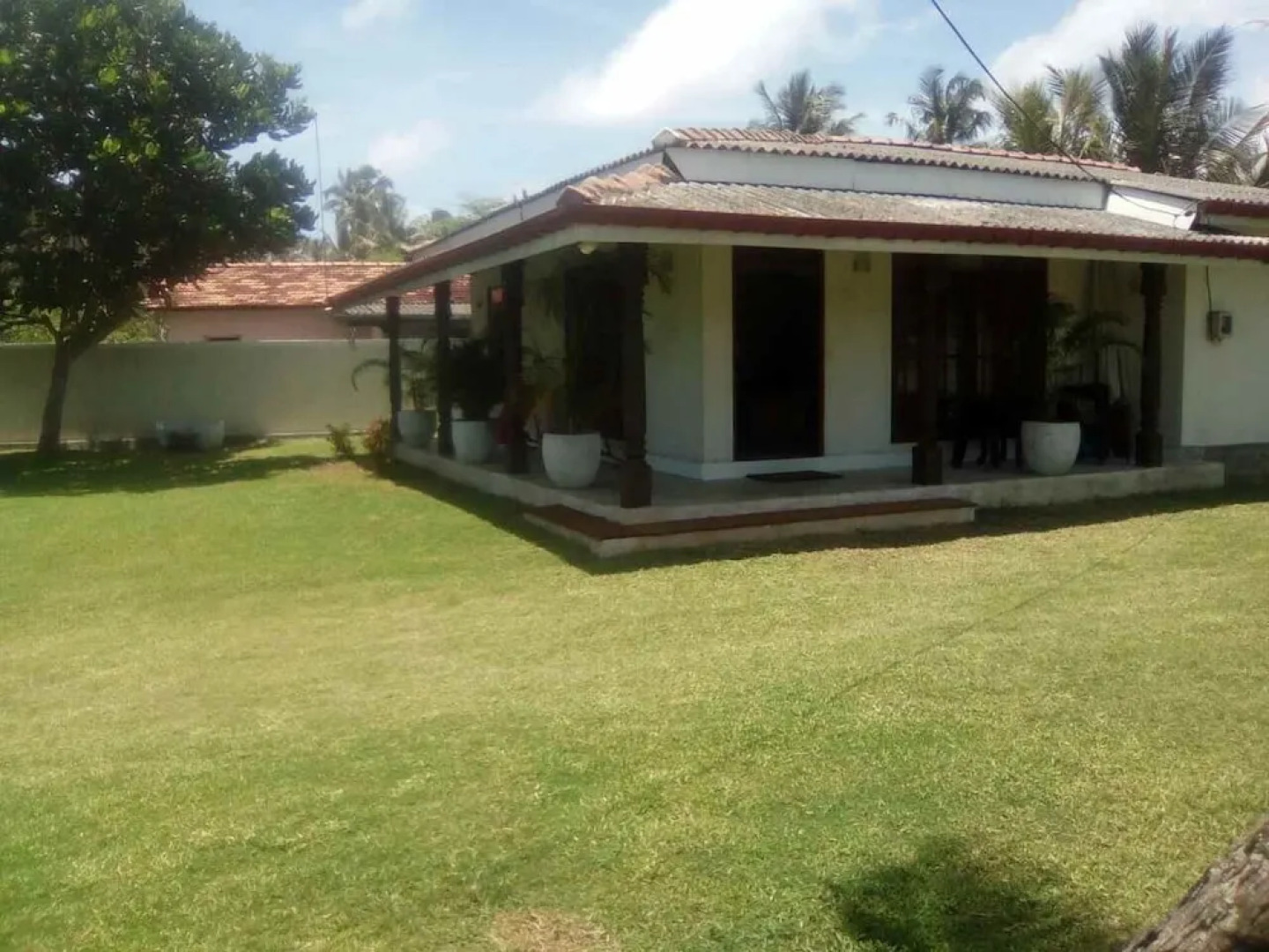 Nalendra - Beachfront & Villa