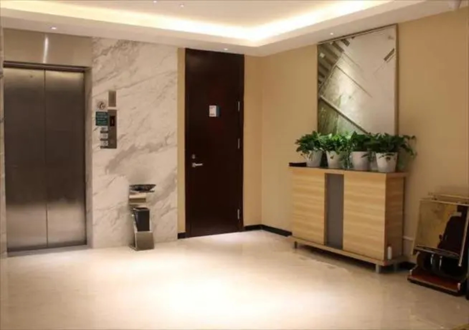 City Comfort Inn Baise Jingxi Caifu Plaza