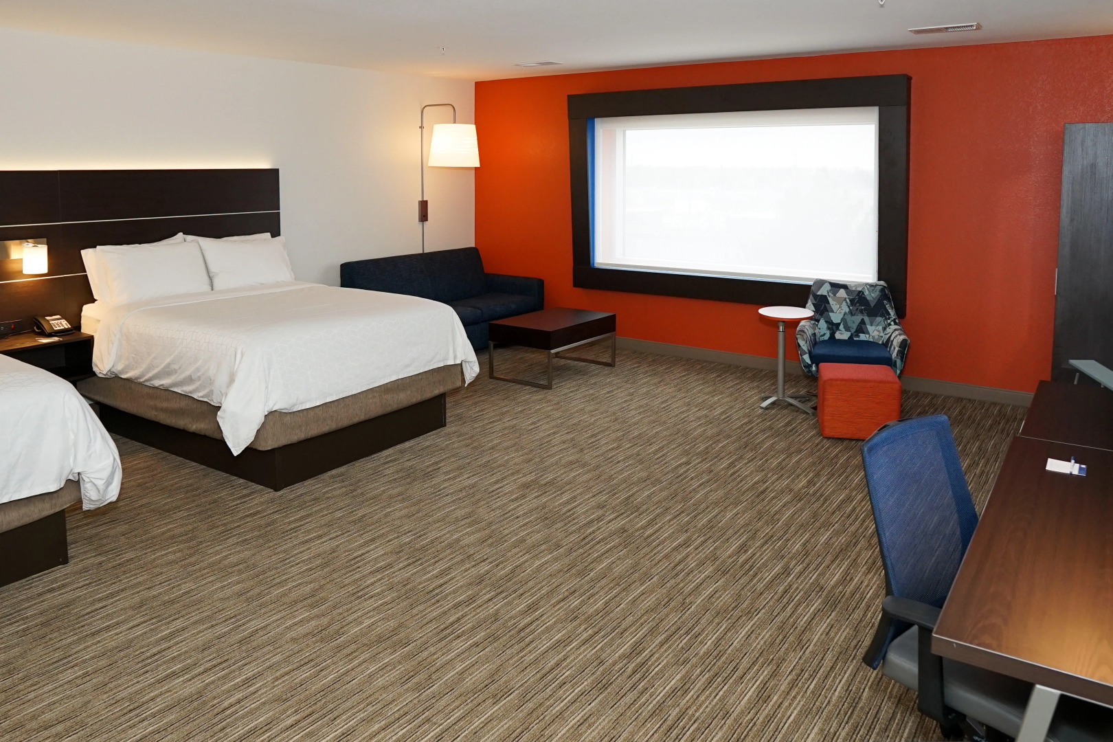 Holiday Inn Express & Suites Denver - Aurora Medical Campus by IHG