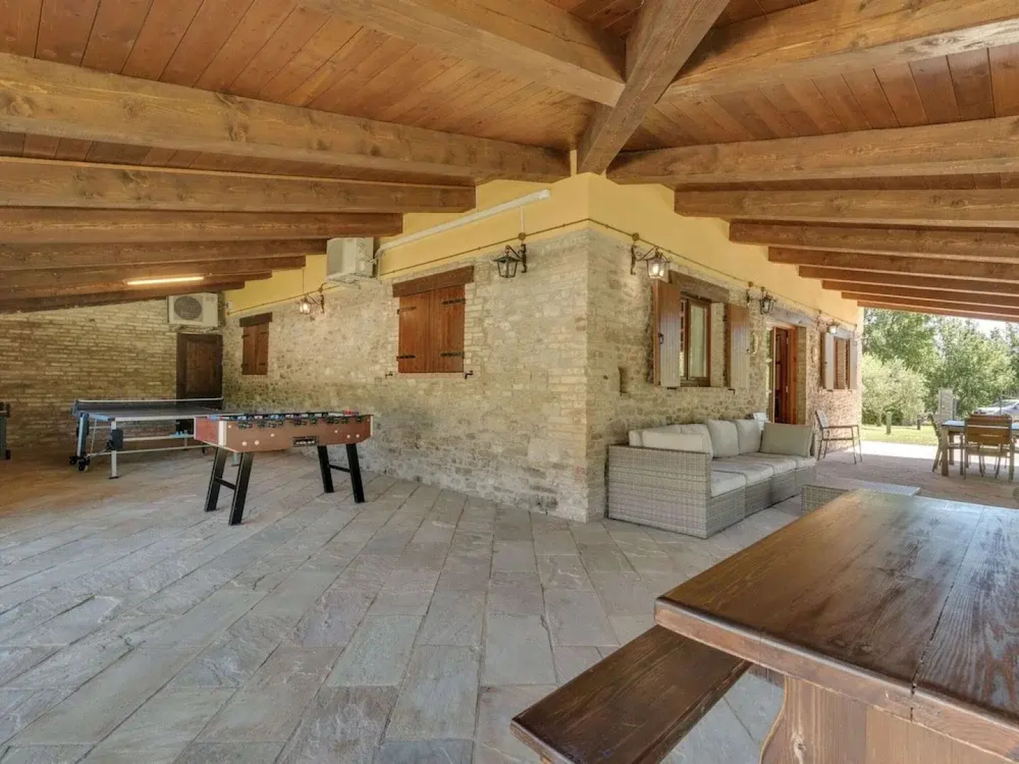 Villa in Piandimeleto With Pool & Sauna