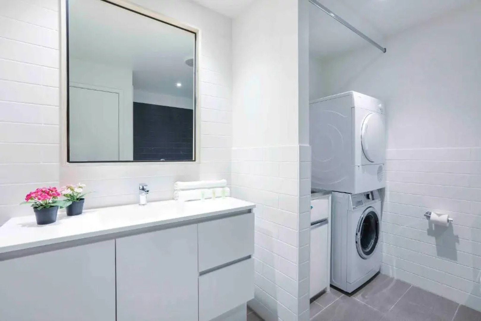 Sandbox Luxury Beach Front Apartments