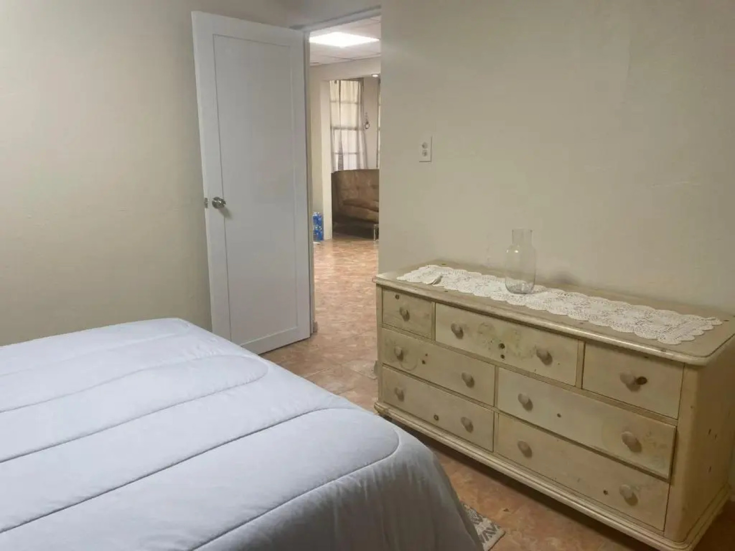 4 Bedr 2 Bathr 2 Level Beach Front House.