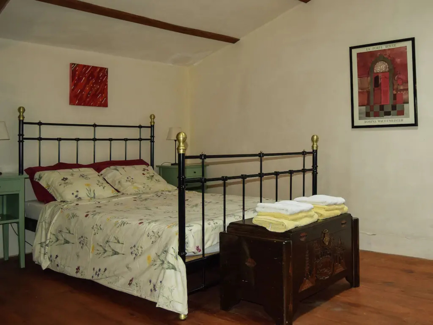 Snug cottage in Saint-Eutrope-De-Born with pool