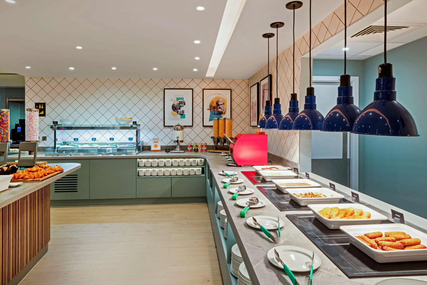 Hampton by Hilton Bath City