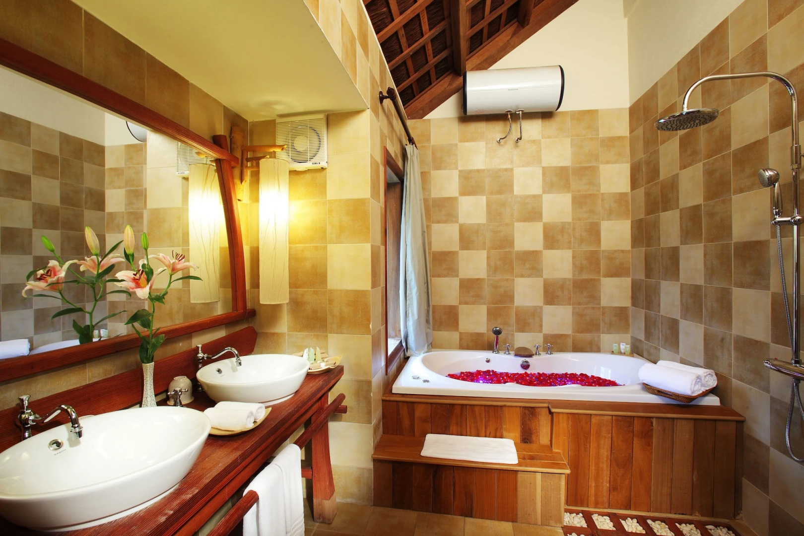 Sun Spa Resort & Villas