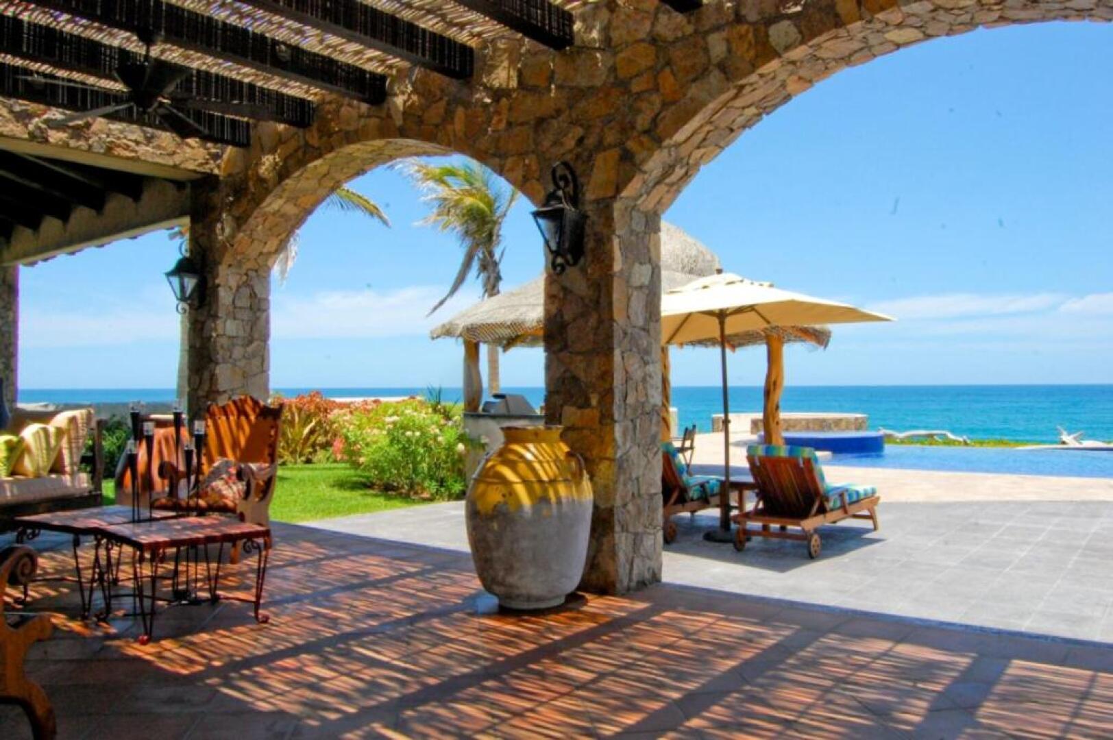 Villa Estero, Flawless Oasis, Steps From Sea of Cortez, Sleeps 10