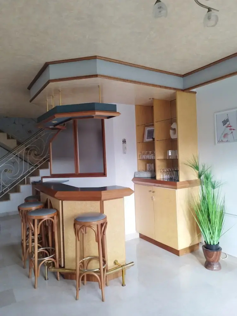 House in Breles Near Rock Beach & Amusement Park