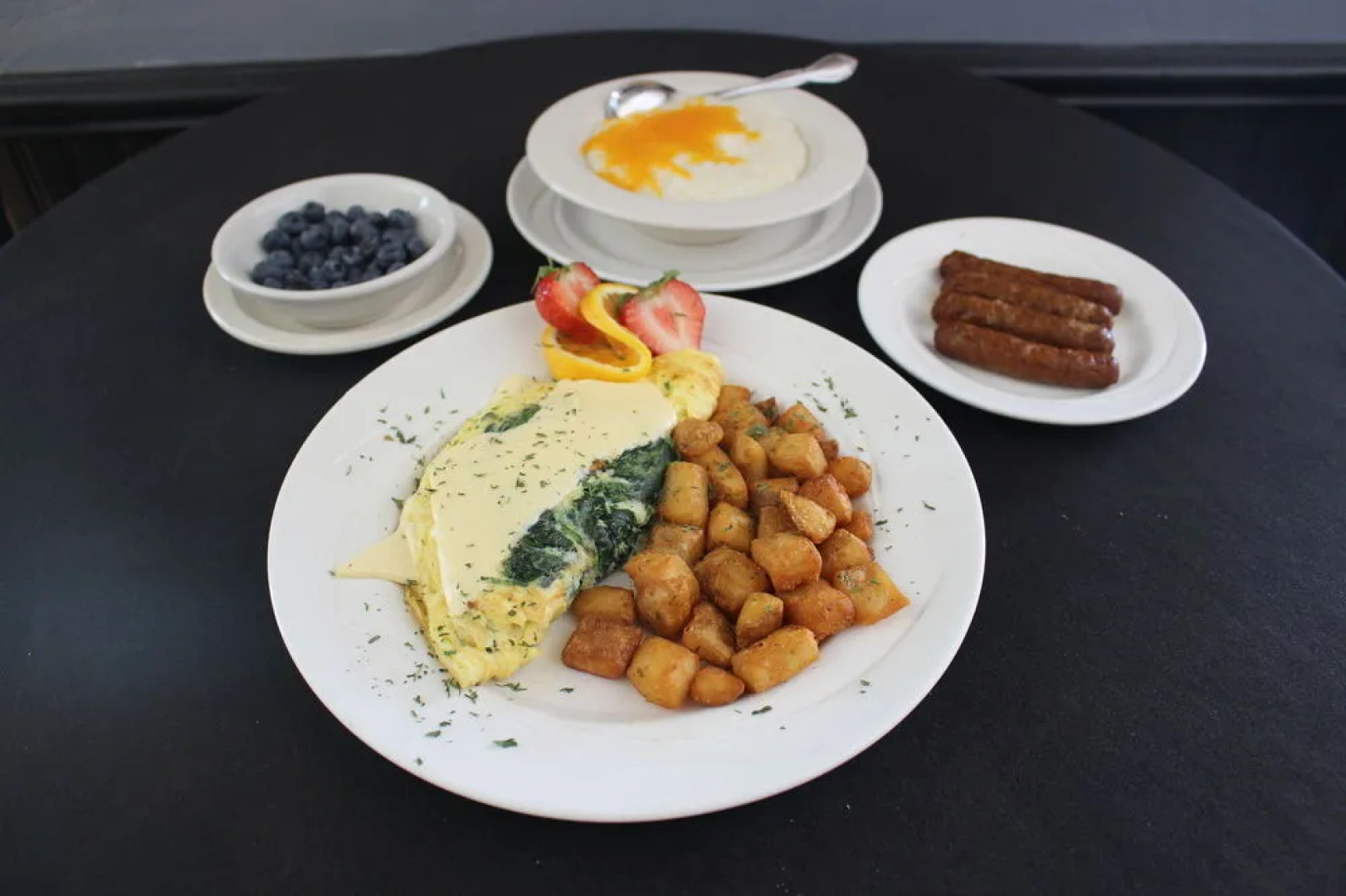 Roberts Riverwalk Hotel & Residence, Detroit