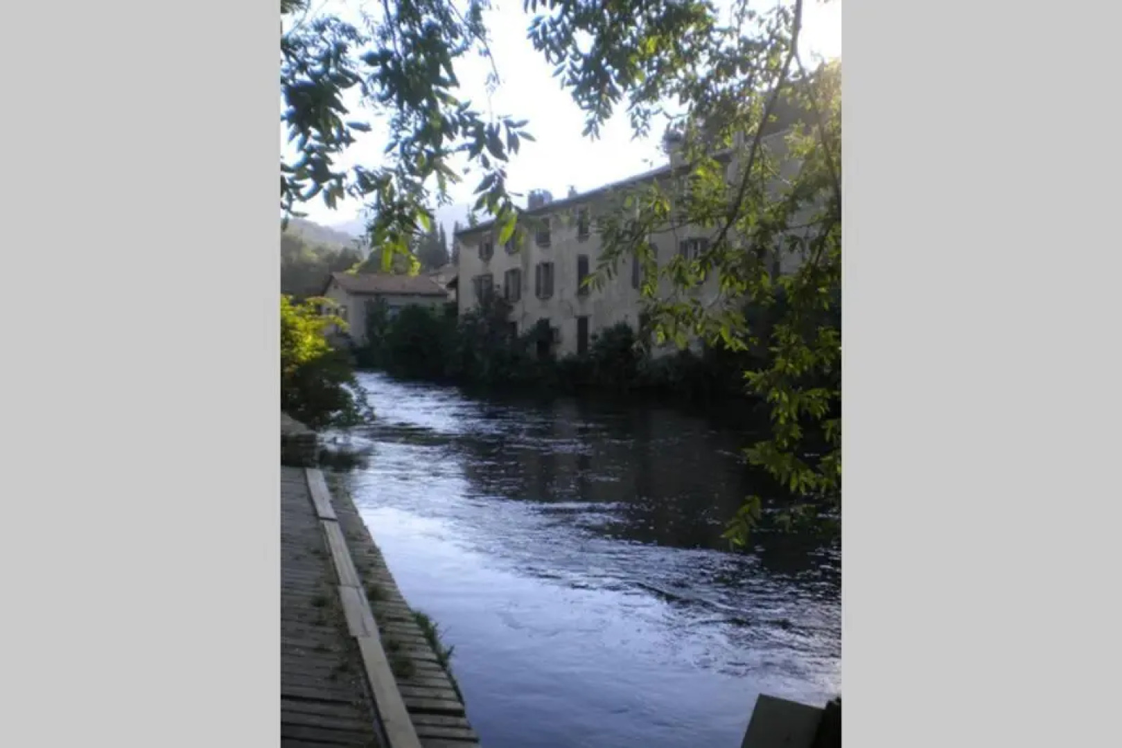 Appartement à FONTAINE DE VAUCLUSE