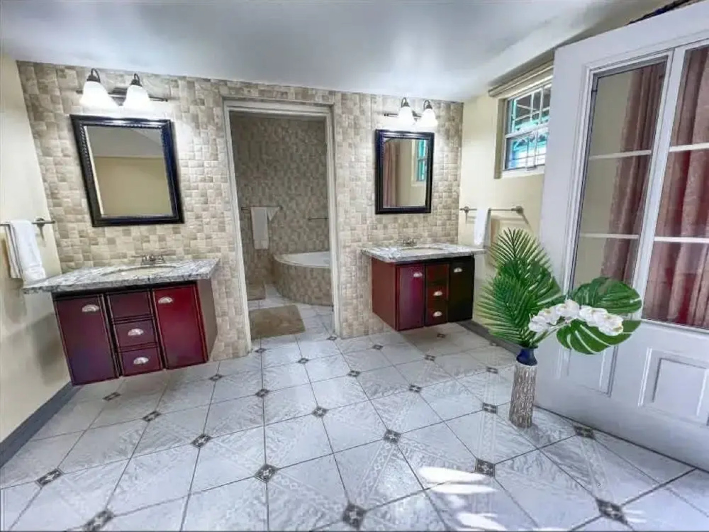 Villa Isabella Discovery Bay