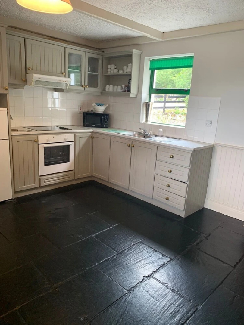 Ardnagashel Est No 2