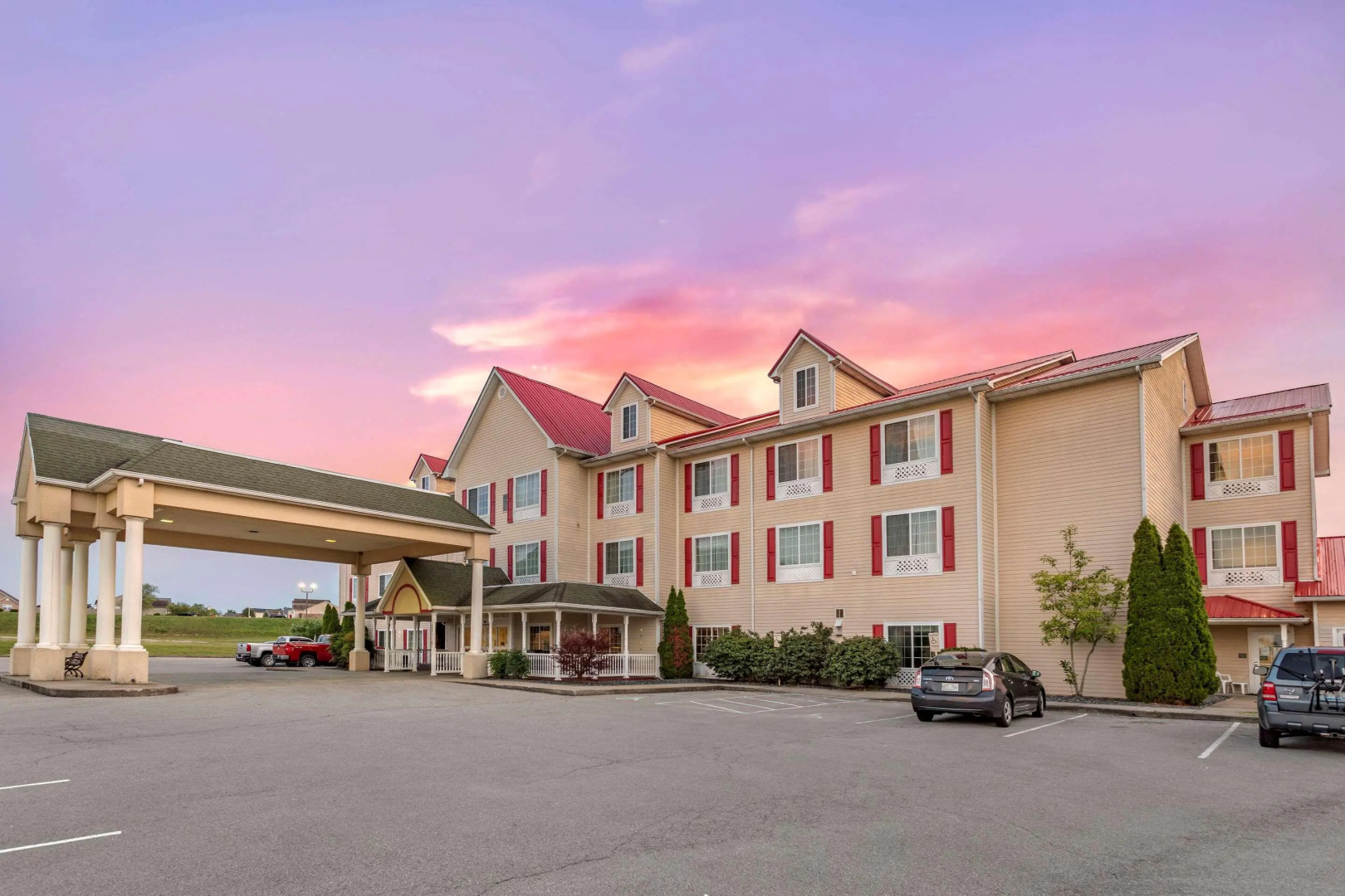 Red Roof Inn & Suites Berea