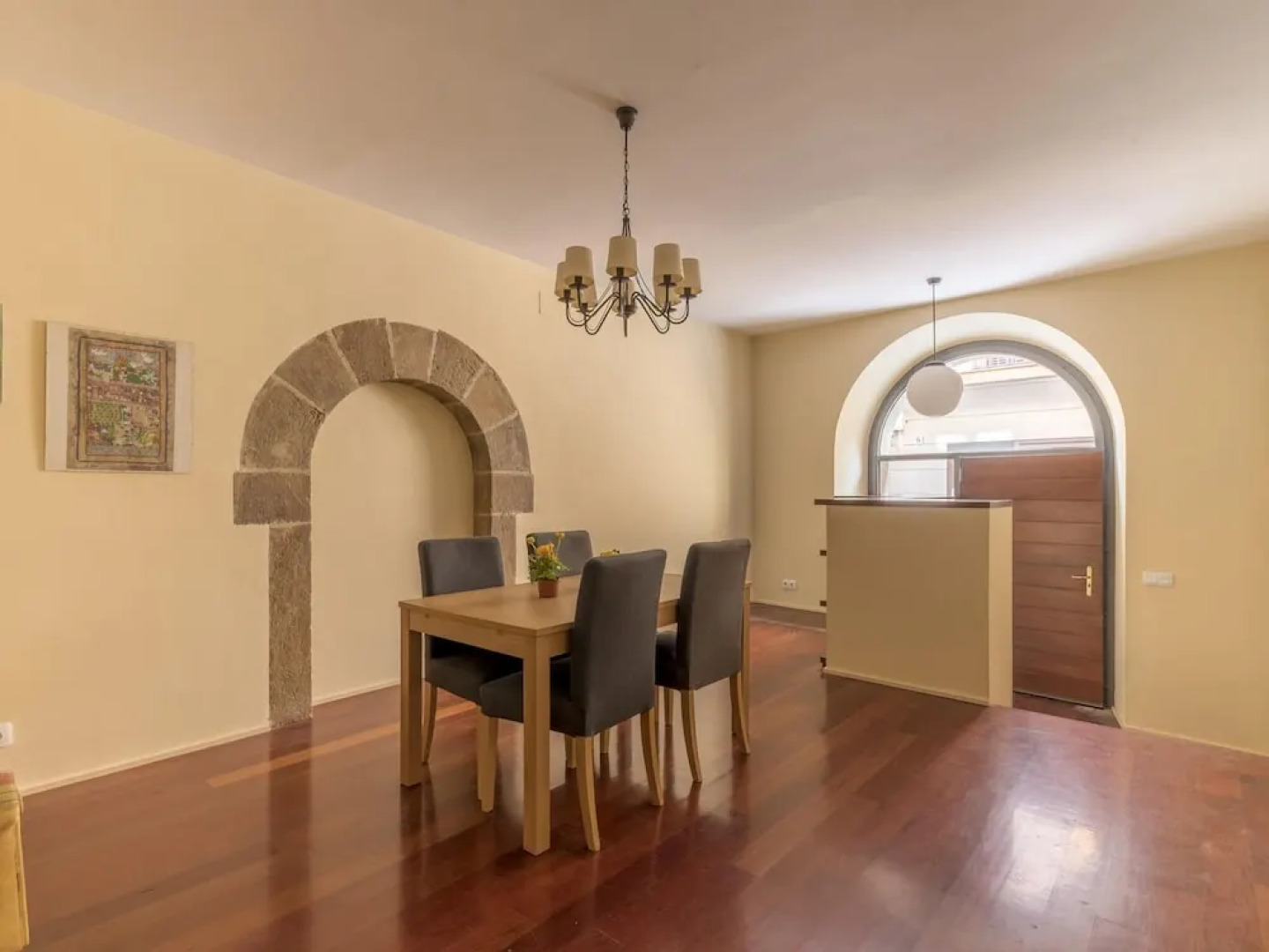 Elegant Holiday Home in Sant Boi de Llobregat With Terrace