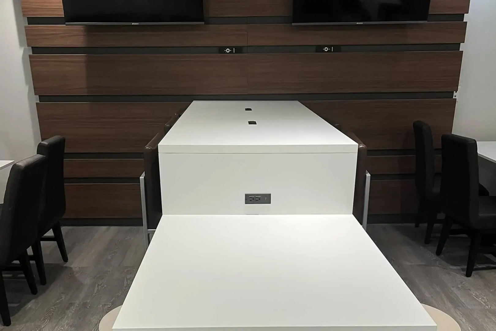 Wingate by Wyndham Dublin Near Claytor Lake State Park