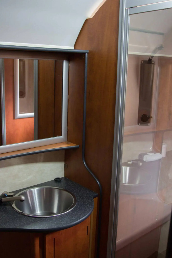 La Montagne Bed & Breakfast