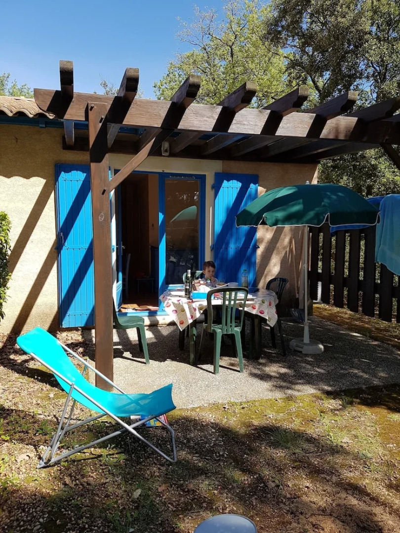 House With one Bedroom in Gaujac, With Pool Access and Furnished Terra