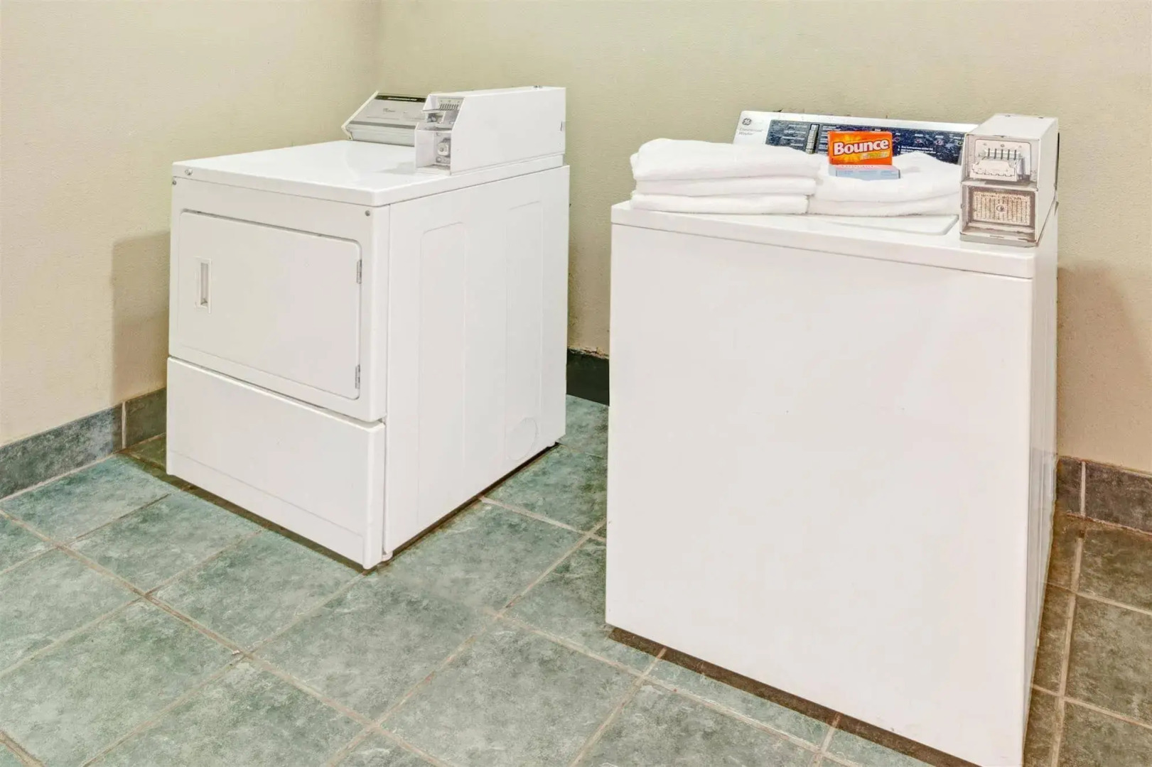 Motel 6 La Porte, TX