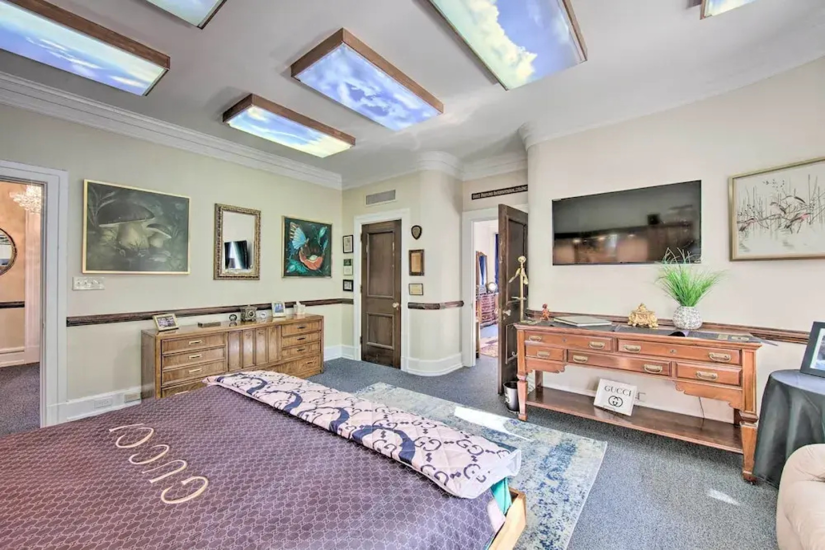 8 Mi to Hersheypark: Luxe Manor in Annville