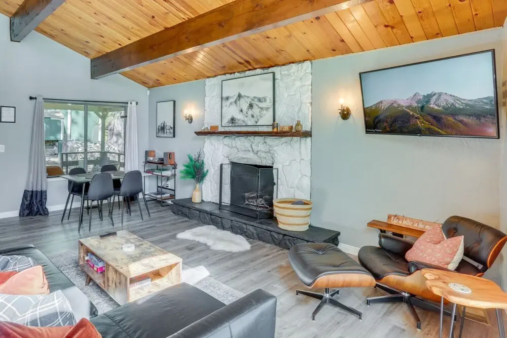 Running Springs Cabin Rental w/ Large Deck & Grill