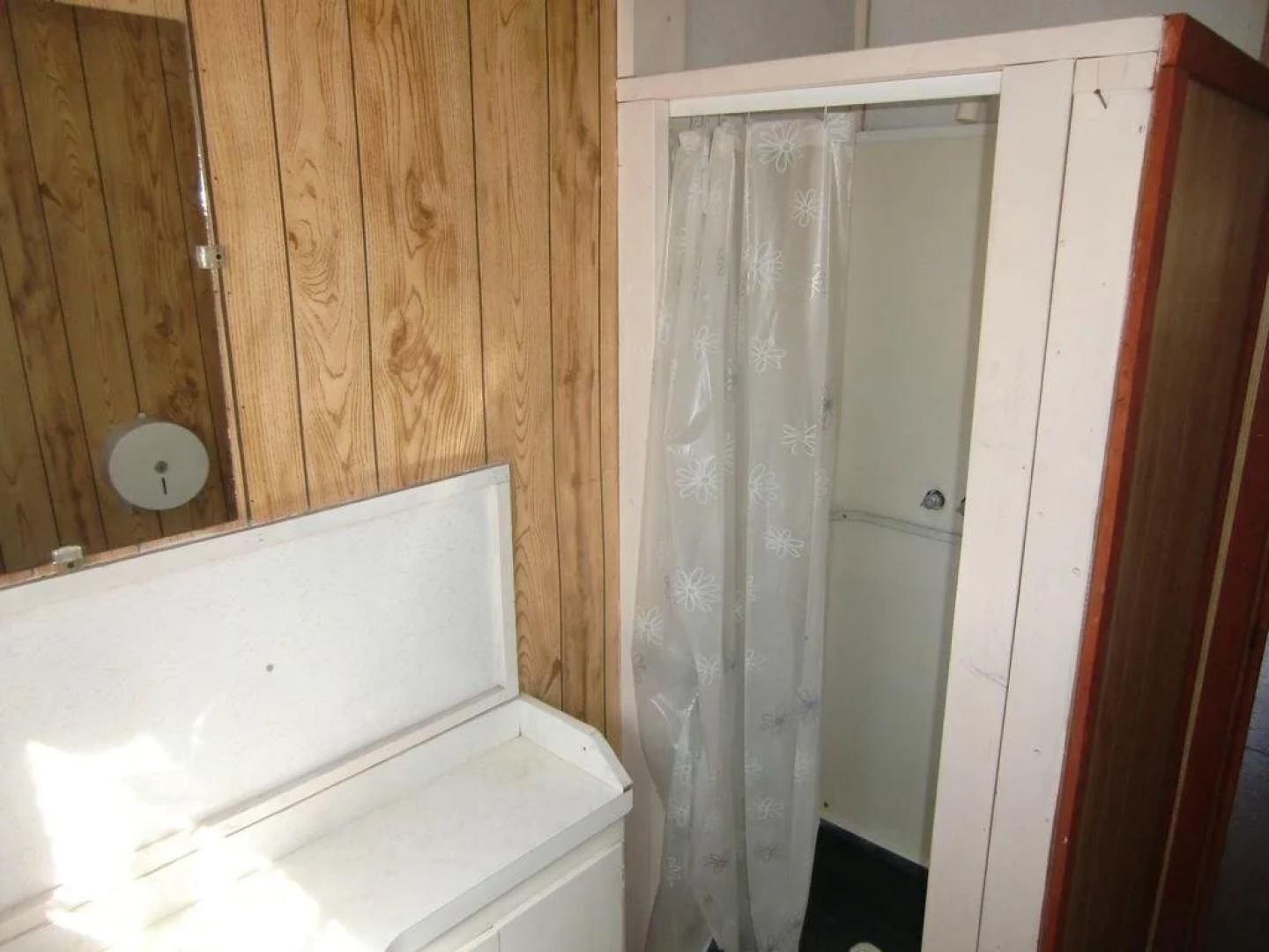 Stoneburg Cove Resort