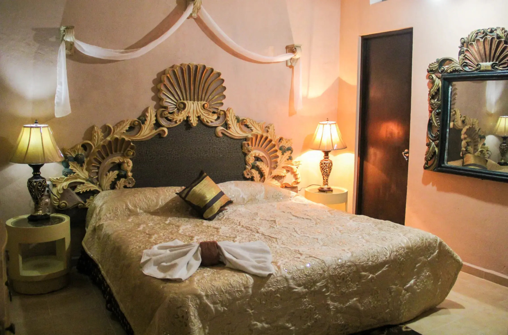 Hotel Palacio Canton