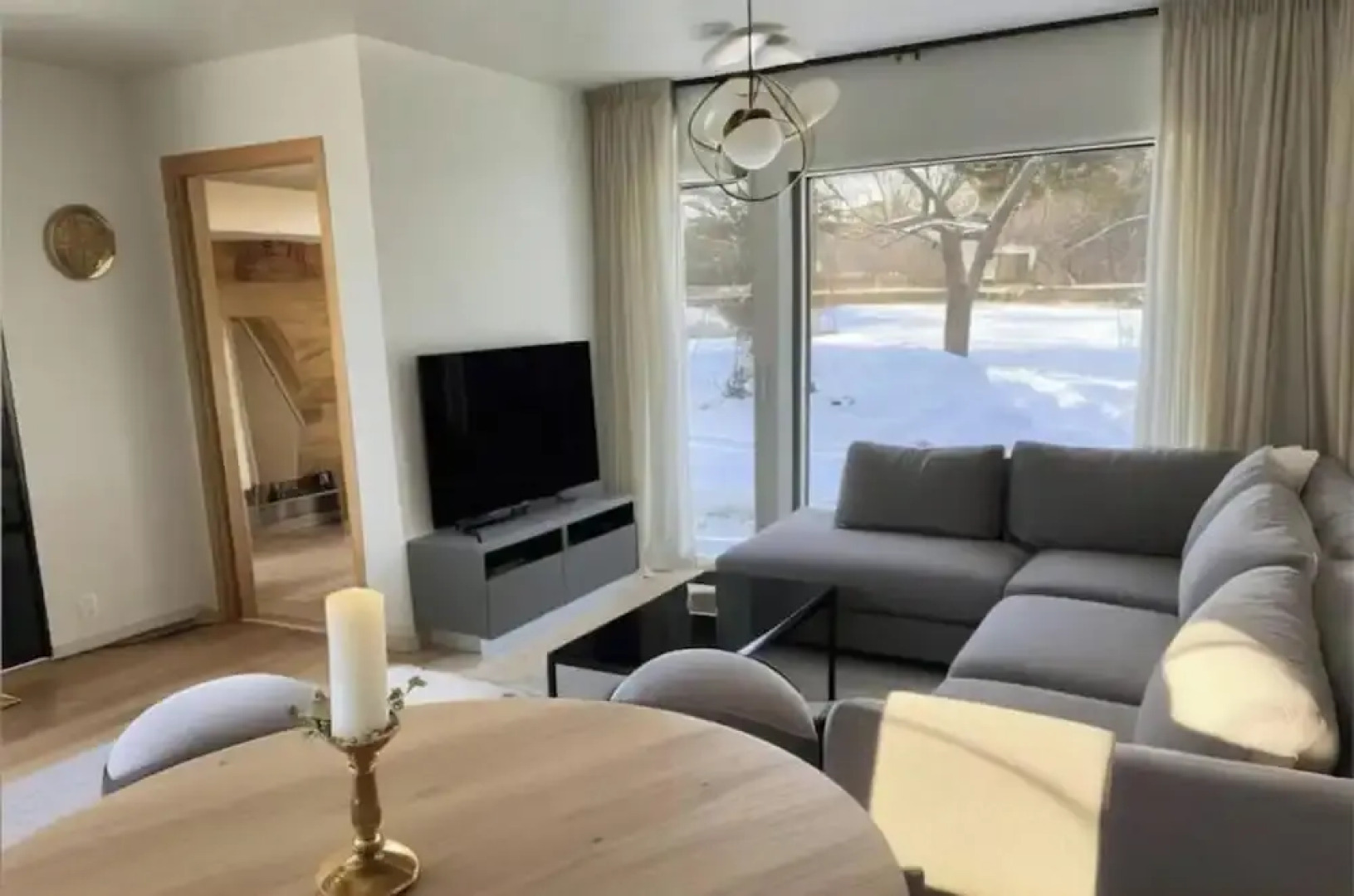 NEW Duplex Apartment Near the City With Free Private Parking