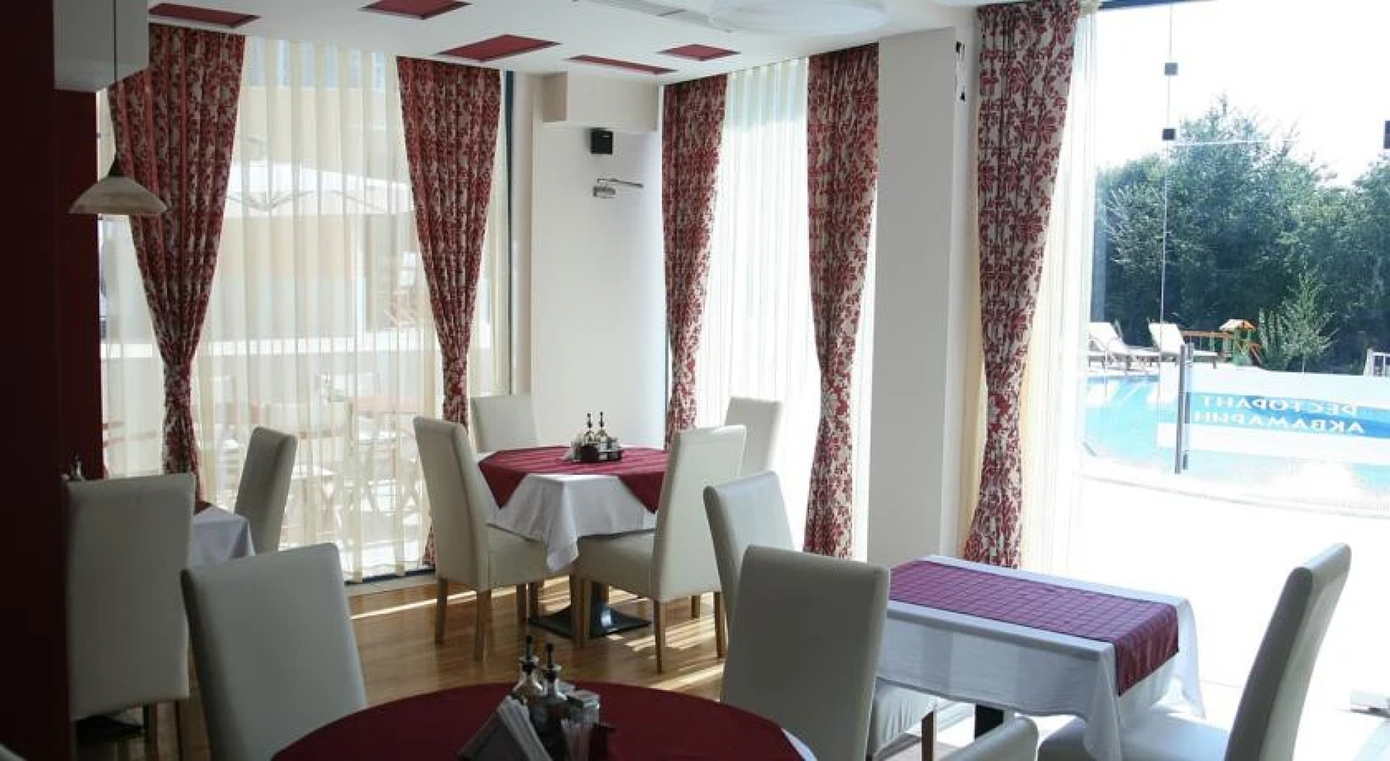 Apart Complex Aquamarine