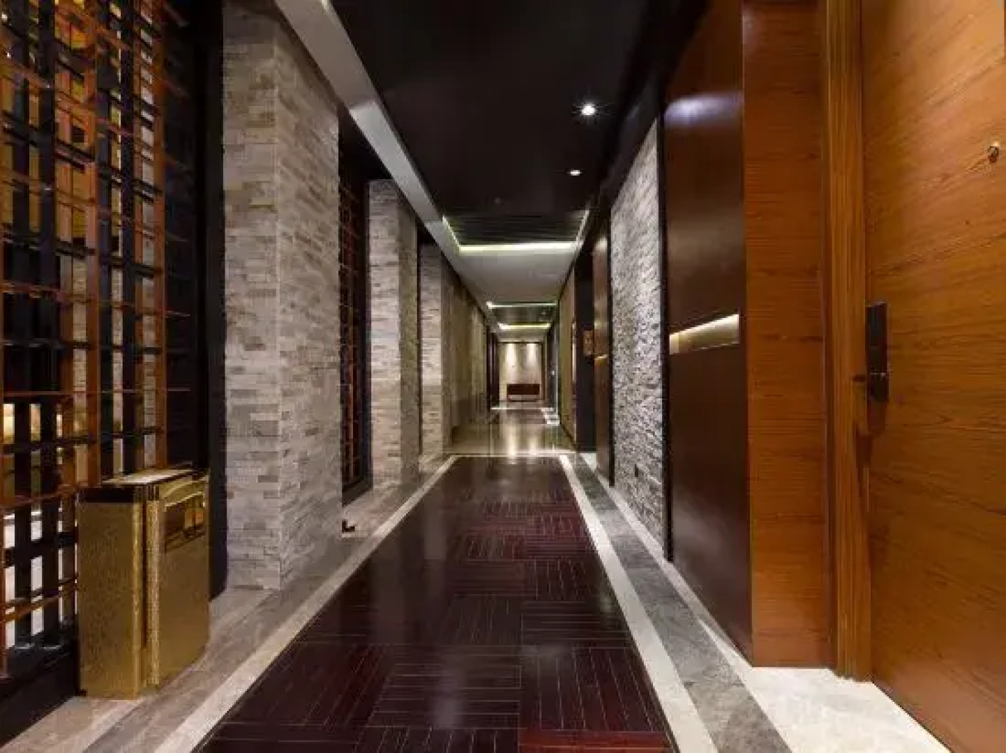 Wanda Ruijing Hannashan Hot Spring Hotel