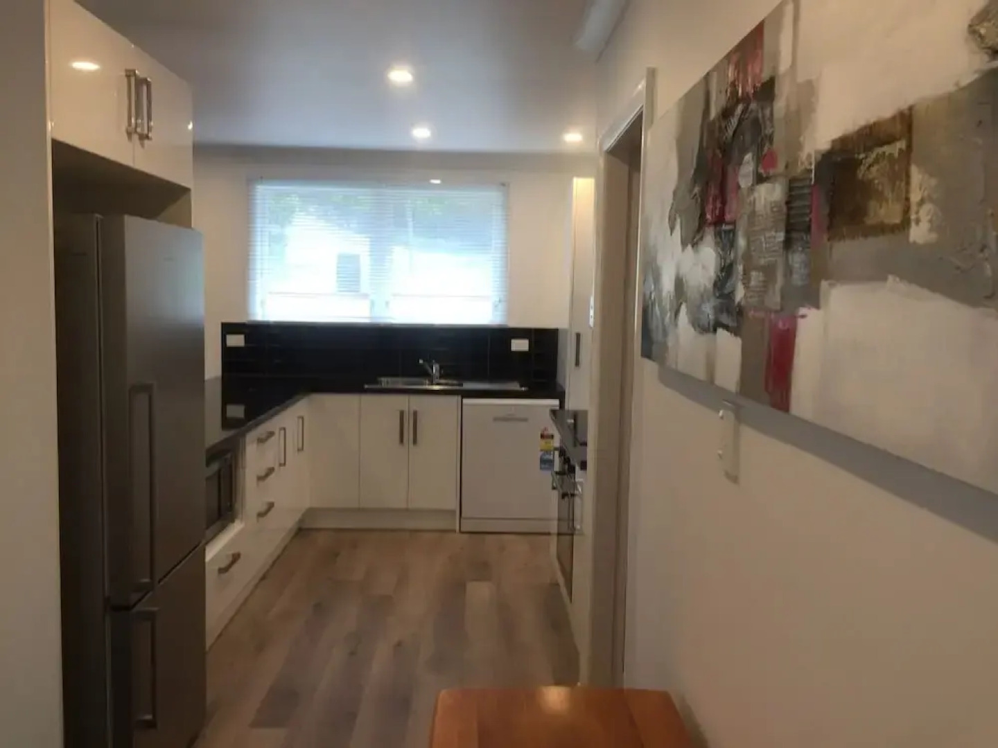 3 & 4 Bedroom Houses in Seaview Crescent