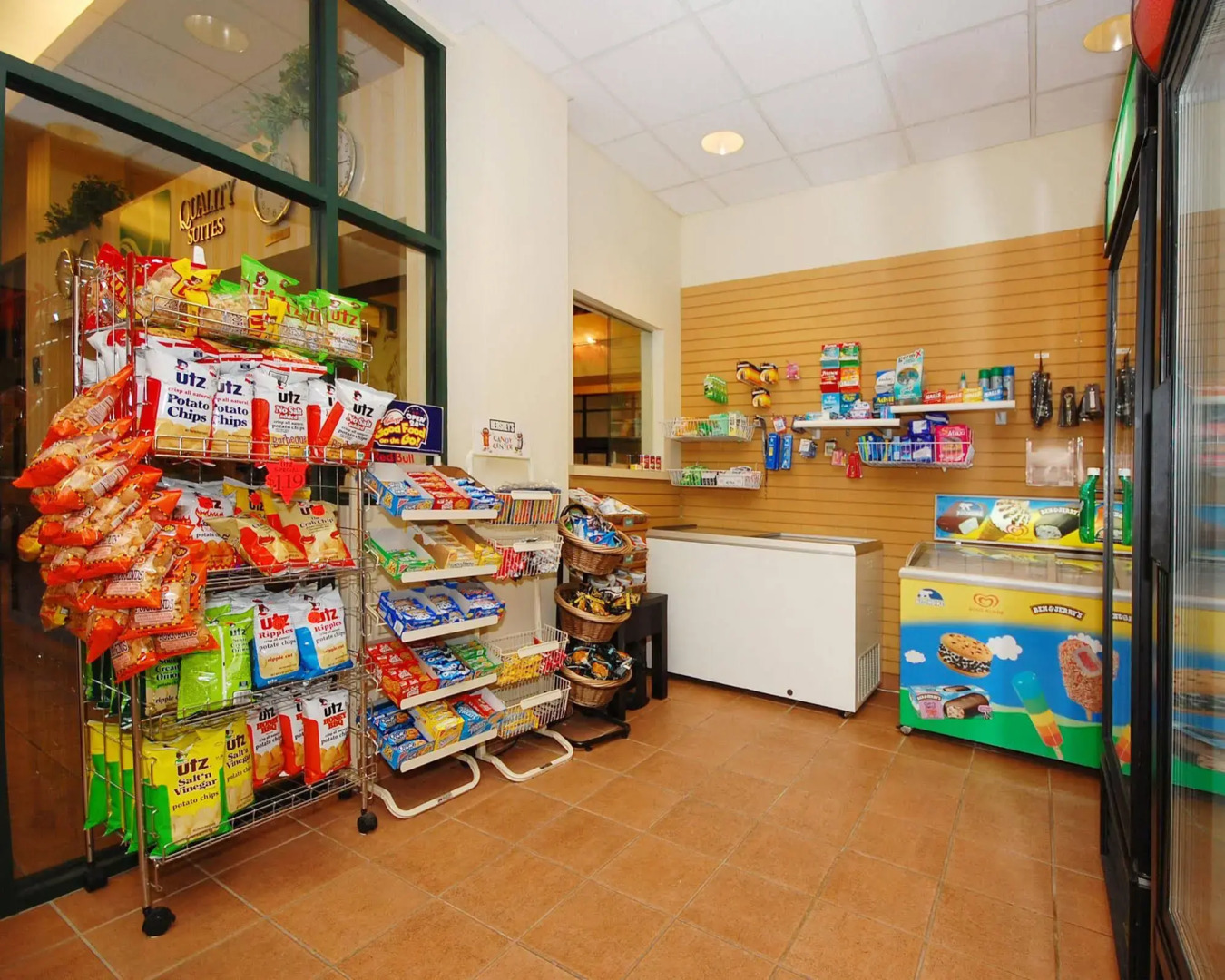 Quality Suites Lake Wright - Norfolk Airport