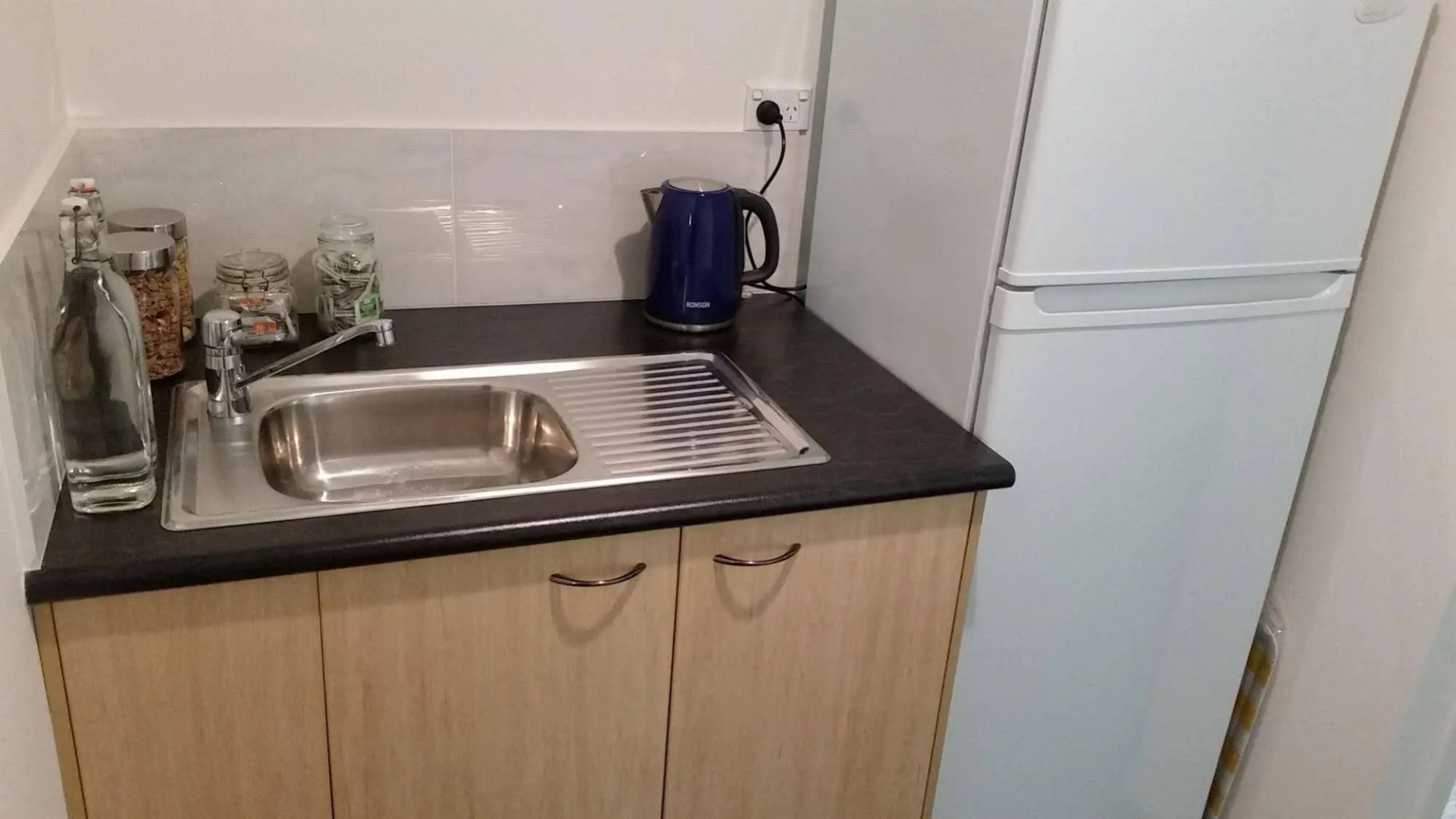 Mescal's at Pampoolah B&B