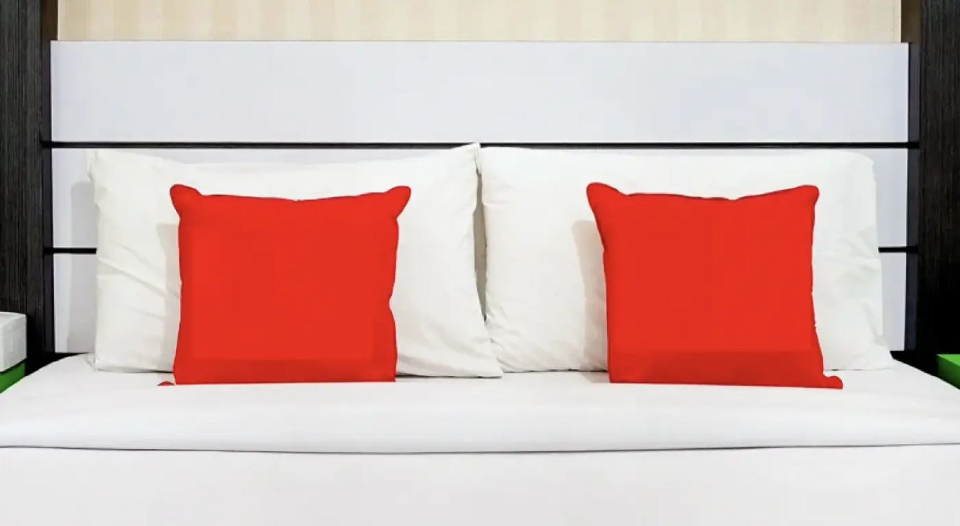 Devita Beach Sawarna