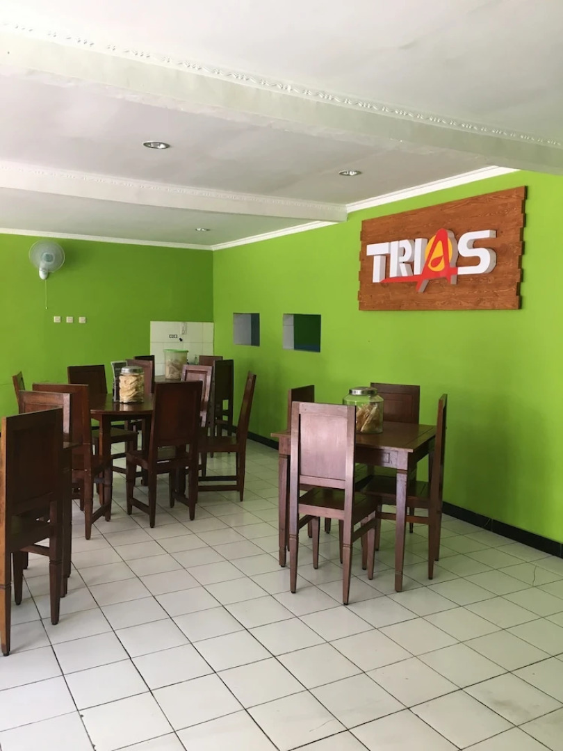 Hotel Trias Parangtritis