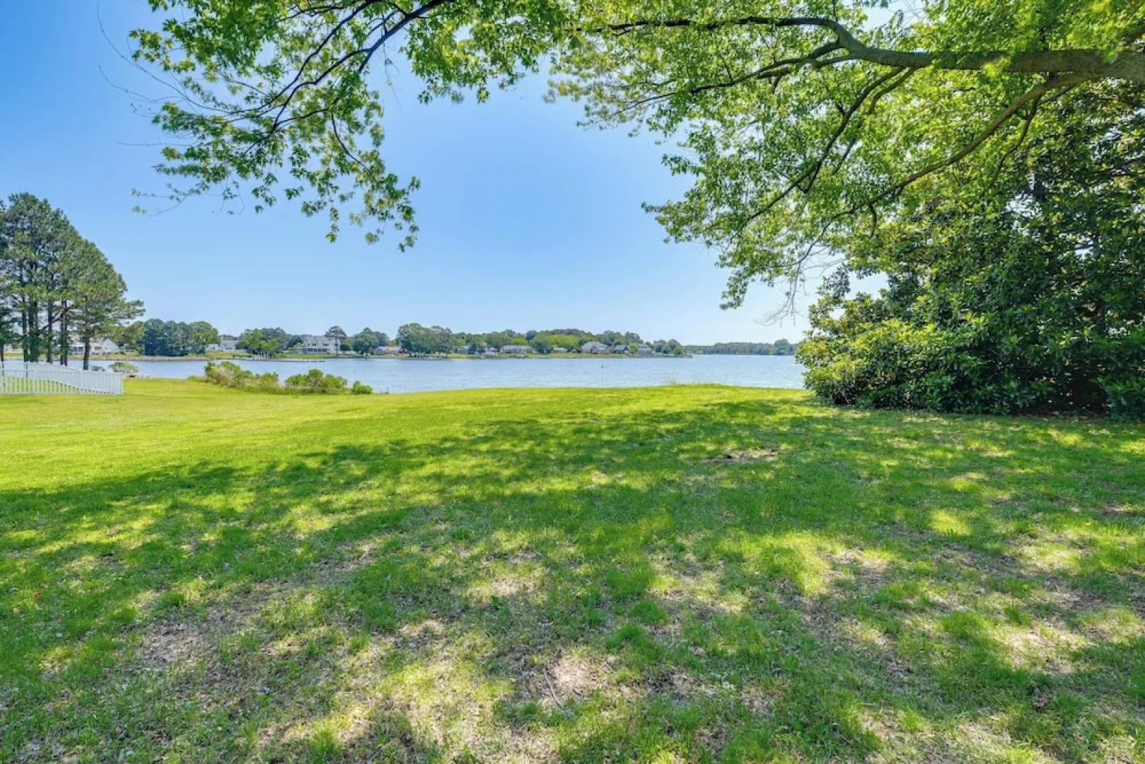 Bayfront Heathsville Home w/ Crabbing Pier!