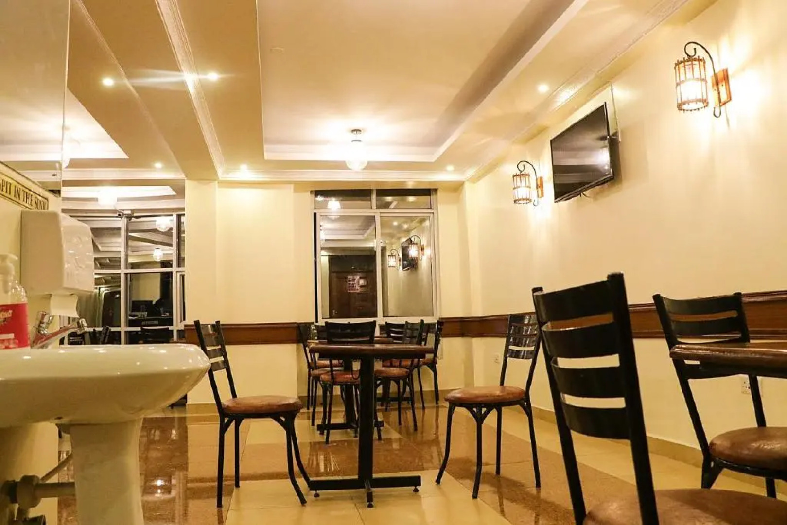 Claire De Lune Moonlight Hotel