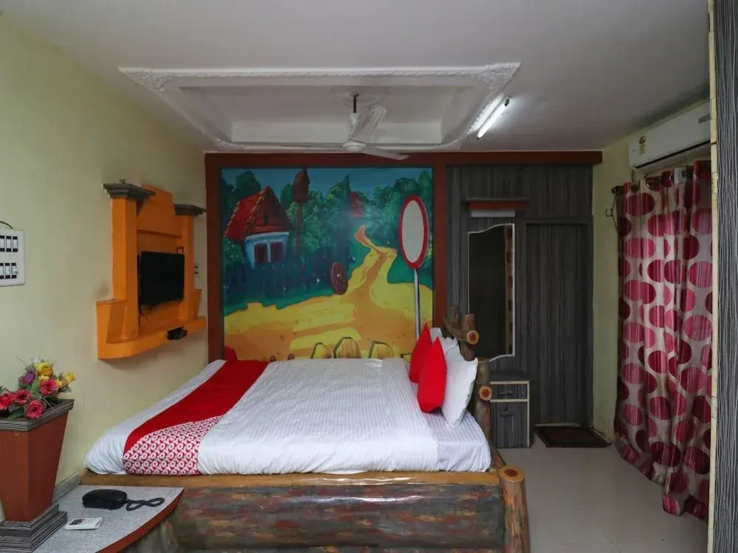 Green Villa by OYO Rooms