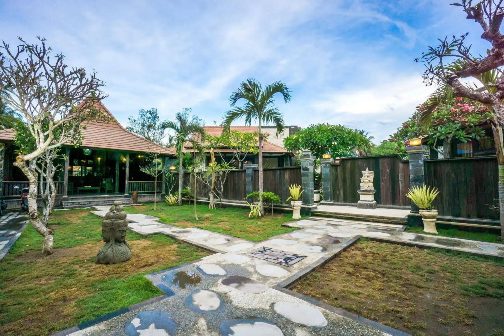 Pondok Baruna Frangipani