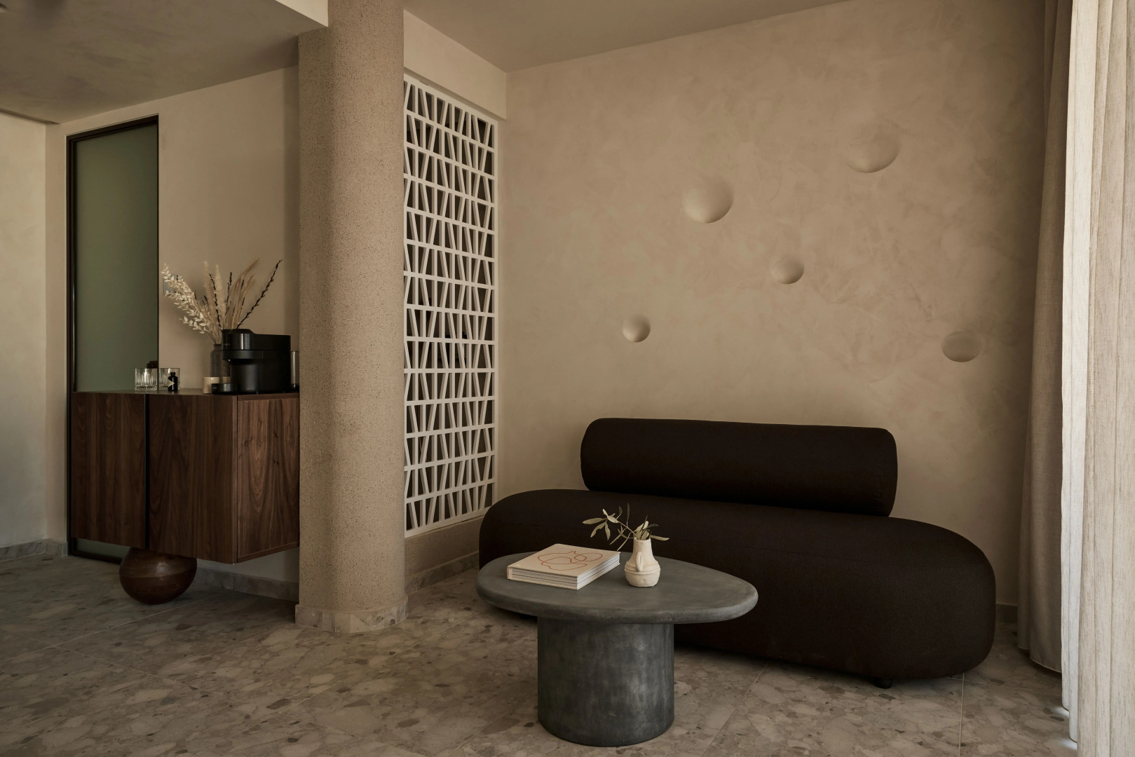 Uzenie All Suites Boutique Resort