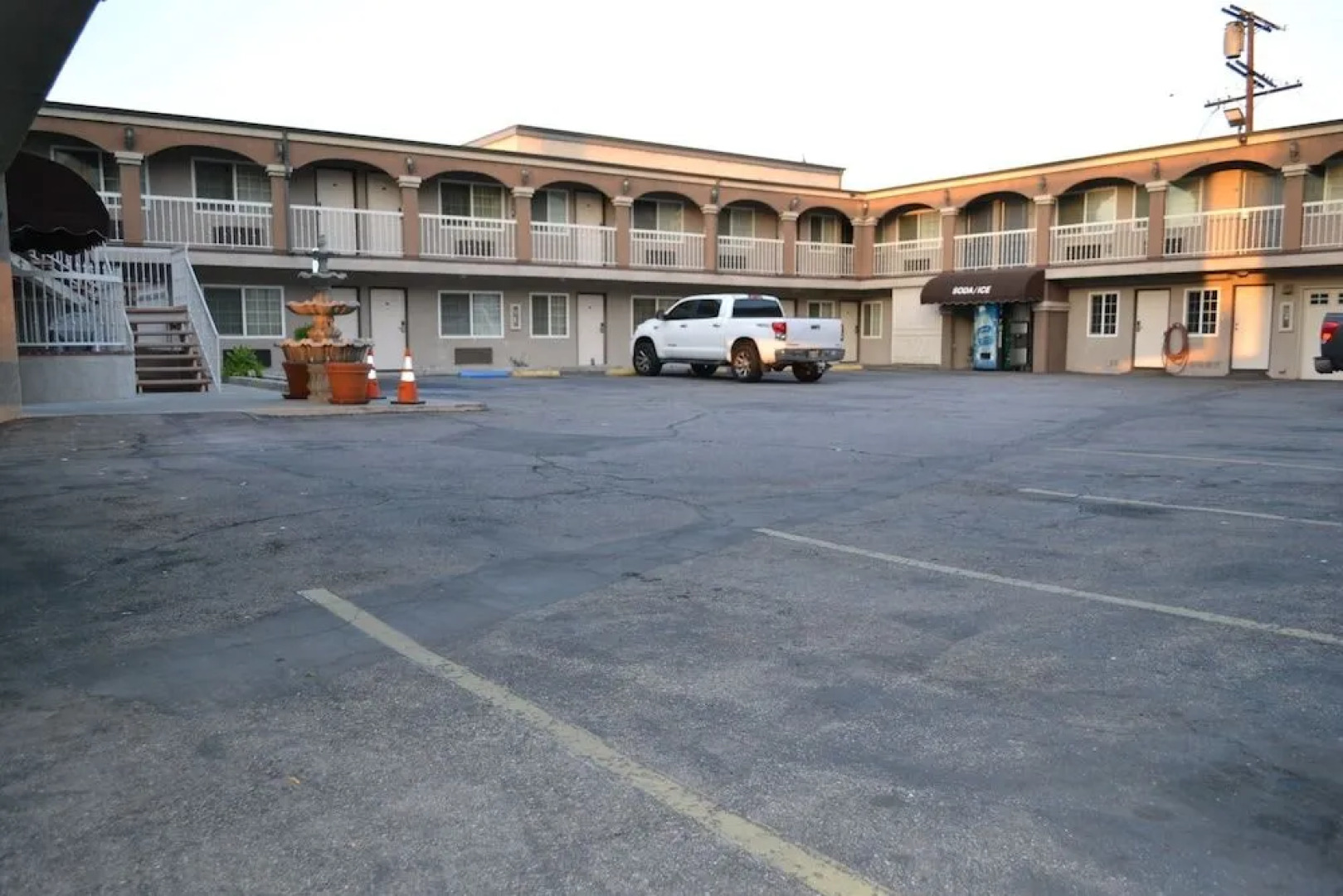 Bell Gardens Inn Los Angeles - Bell Gardens