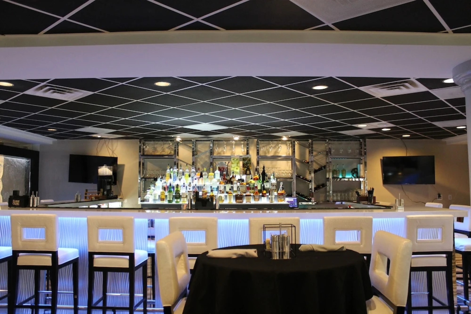 Regalia Hotel & Conference Center